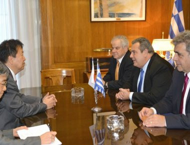 Συνάντηση του Πάνου Καμμένου με τον πρέσβη της Ιαπωνίας Υasuhiro Shimizu